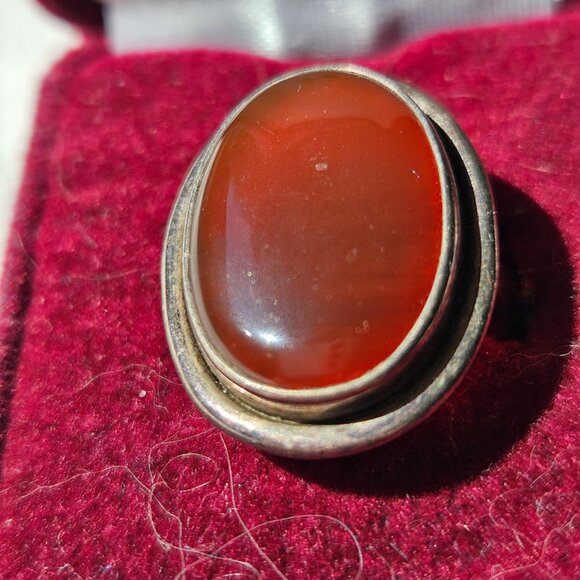 w Uni-sex Vintage Sterling Silver Carnelian gemstone stone ring size 8 - Picture 3 of 4